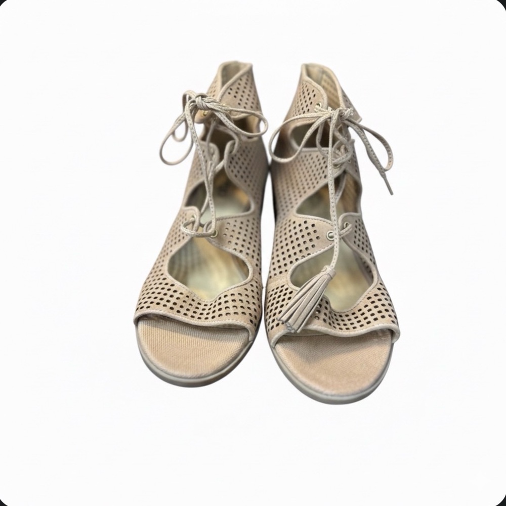 Franco Sarto Honolulu Lace-Up Block Heel Sandal